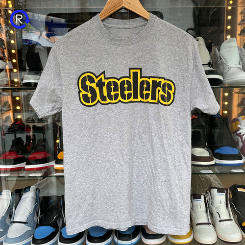 Pittsburgh Steelers Grey Basic Logo Tee
