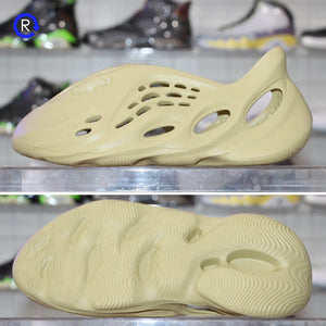 'Sulfur' Adidas Yeezy Foam RNNR (2022) | Size 11 Brand new, deadstock. (ATL)
